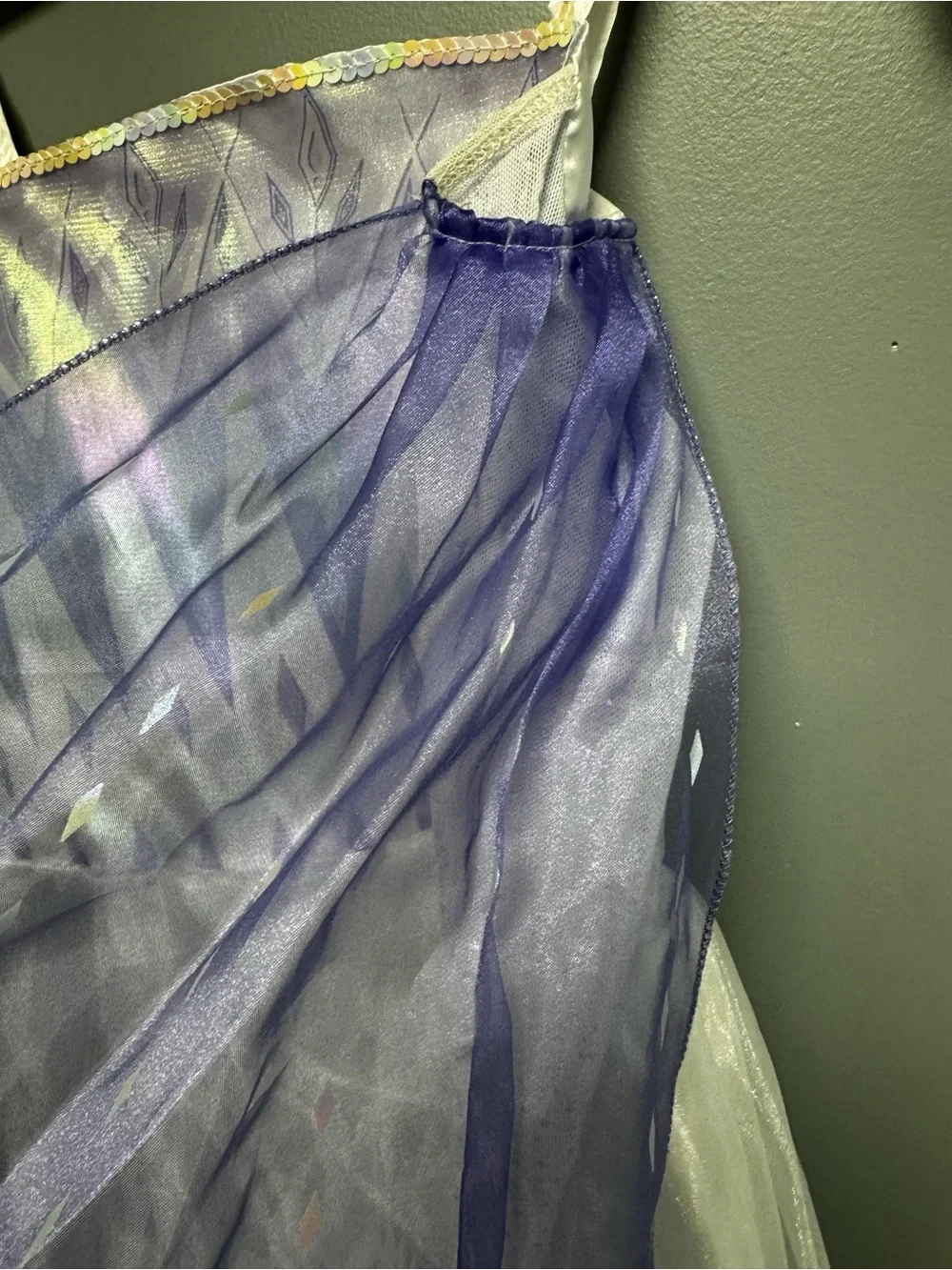 Elsa the snow queen Iridescent White and Purple Princess Dress Costume 8-10